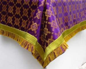 Purple altar cloth839   
